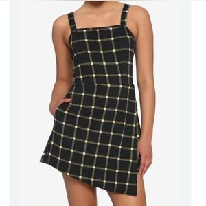 NWT Hot Topic romper